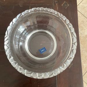 Beautiful brand new Mikasa crystal bowl